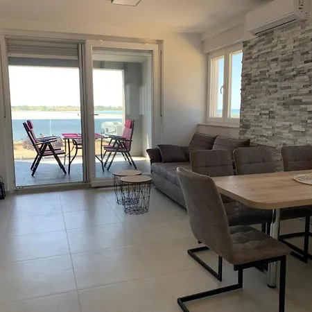 Apartmani Sunside Nin Exterior photo